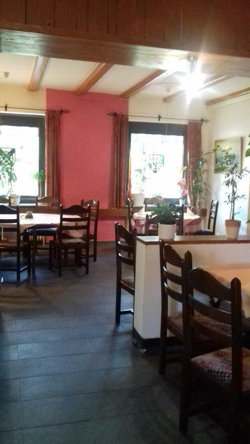 Triebener-Hof Hotell Quierschied Eksteriør bilde